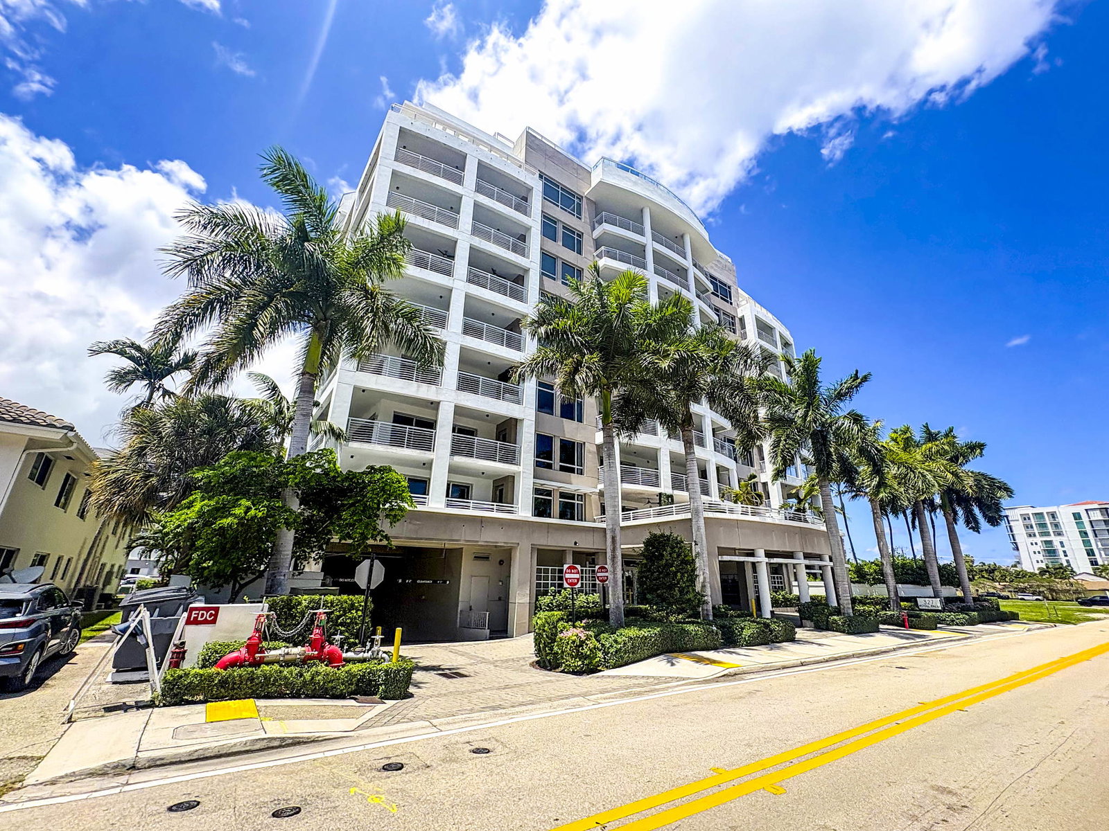 327 Royal Palm